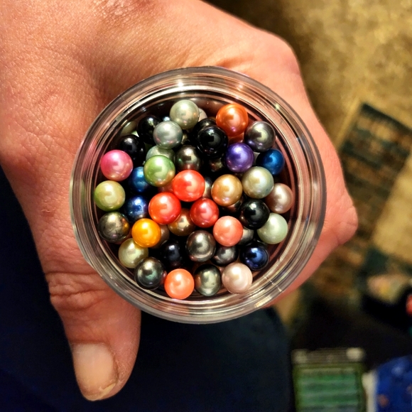 Real Salt water pearls - Picture 1 of 2